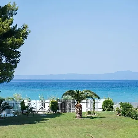 Seafront Glaros *
